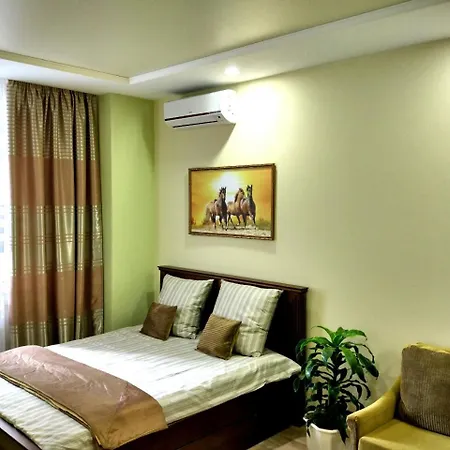 Apartment Acapulco-2 пляж-arcadia 10 минут Odessa